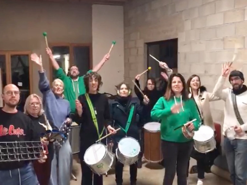 groupe  catala que ta percussions brésiliennes